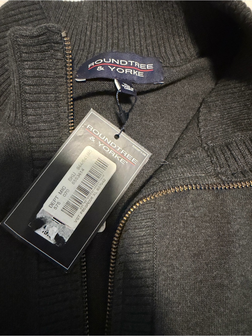 Roundtree & Yorke Men’s Quarter-Zip Sweater Vest – XL – NWT - Picture 10 of 11